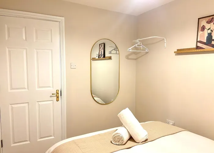 Panorama- Sea & Cathedral Views